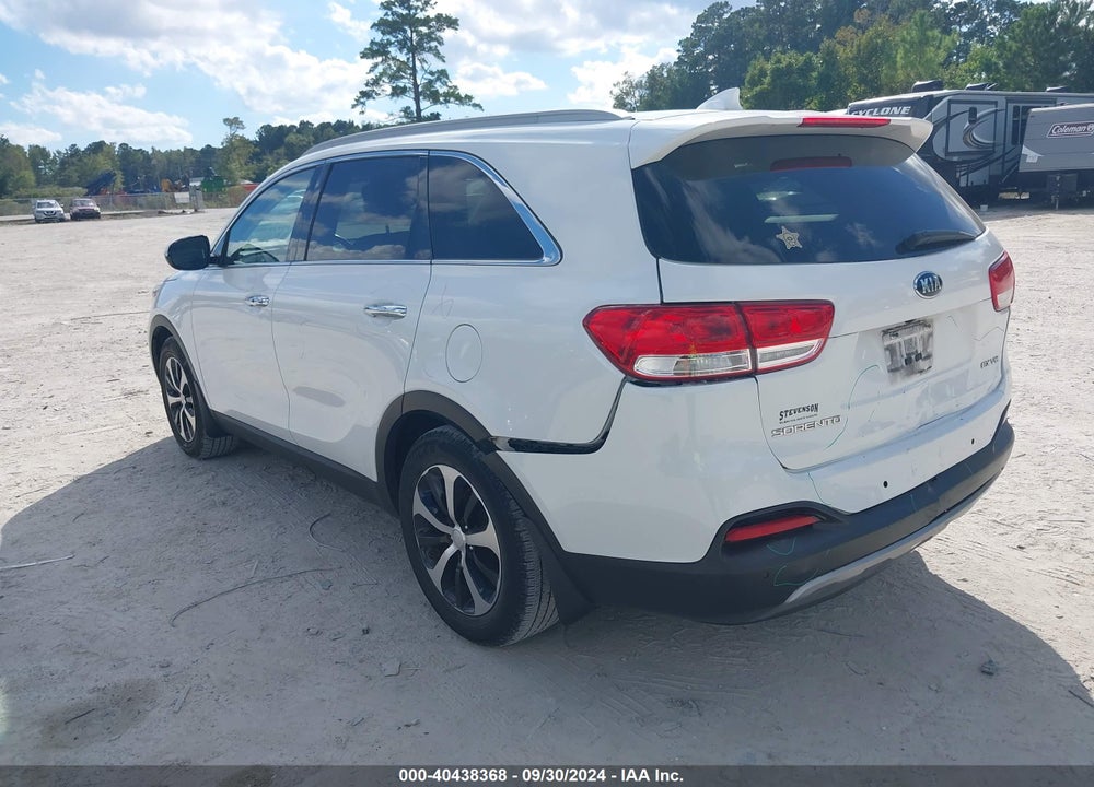 2018 KIA SORENTO 3.3L EX VIN: 5XYPH4A54JG410904