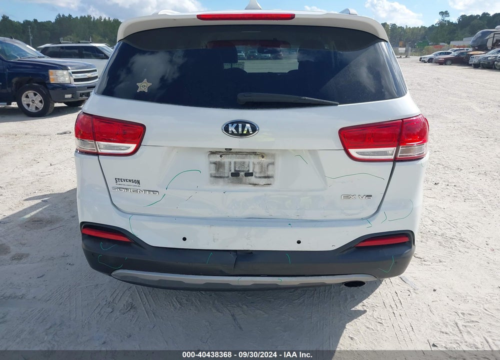 2018 KIA SORENTO 3.3L EX VIN: 5XYPH4A54JG410904
