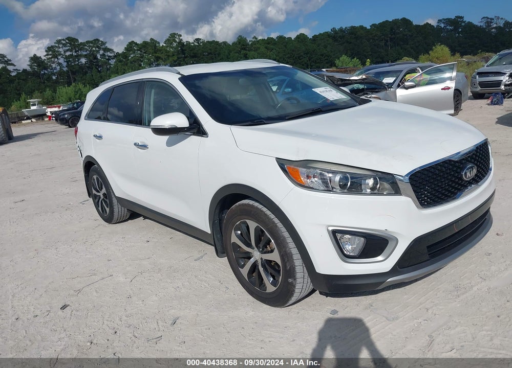 2018 KIA SORENTO 3.3L EX VIN: 5XYPH4A54JG410904