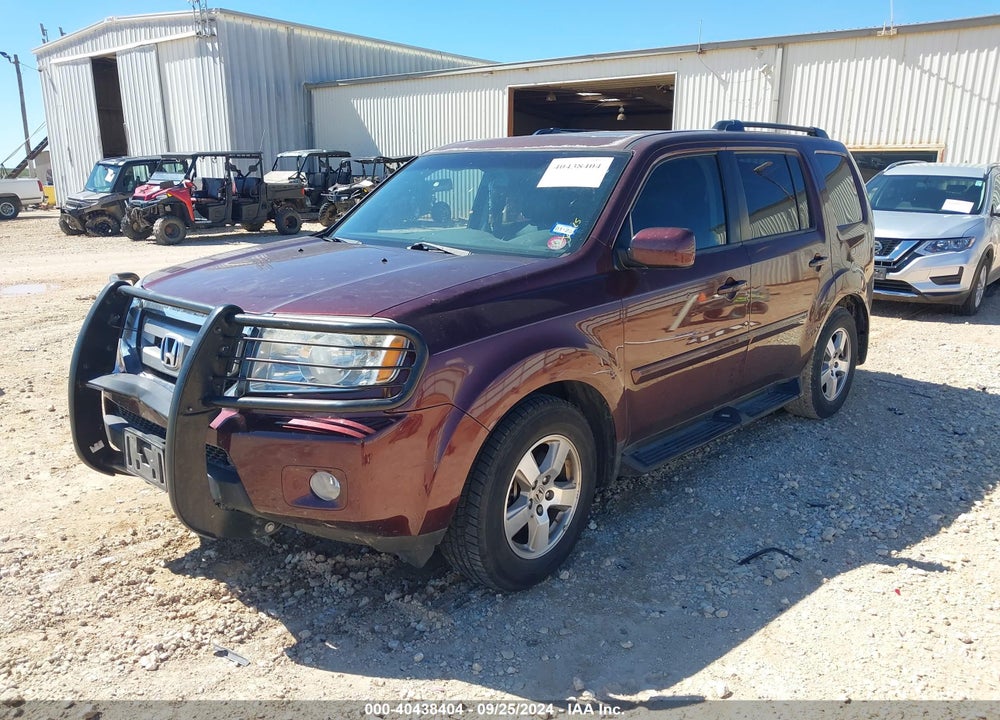 2011 HONDA PILOT EX-L VIN: 5FNYF3H52BB031211
