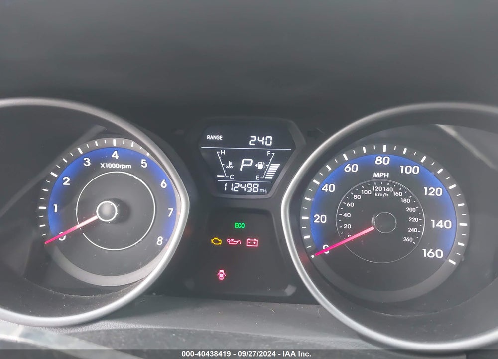2014 HYUNDAI ELANTRA VIN: KMHDH4AE5EU109223