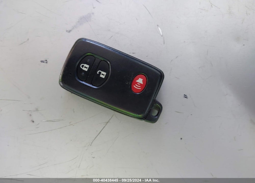 2012 TOYOTA PRIUS TWO VIN: JTDKN3DUXC1576959