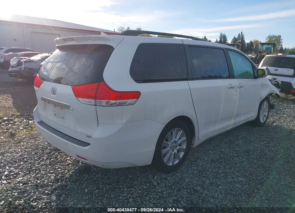 2011 TOYOTA SIENNA LIMITED V6 VIN: 5TDYK3DCXBS085853