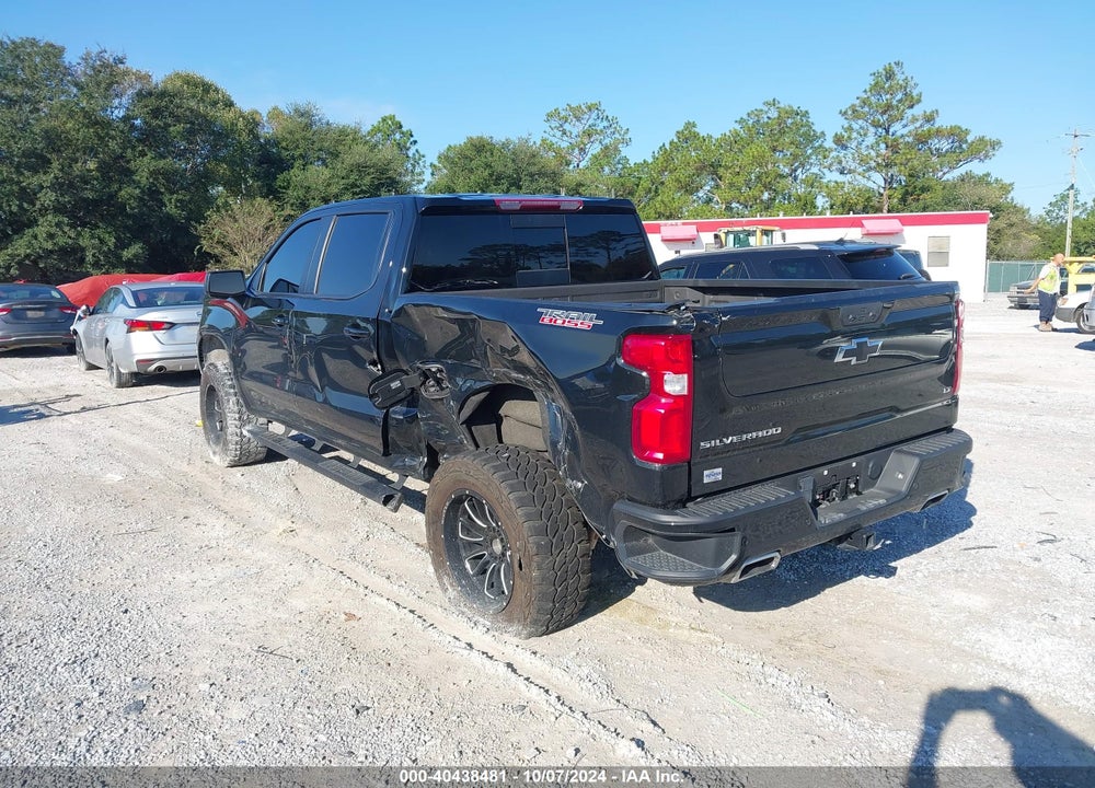 2022 CHEVROLET SILVERADO 1500 4WD SHORT BED LT TRAIL BOSS VIN: 3GCUDFED7NG583481