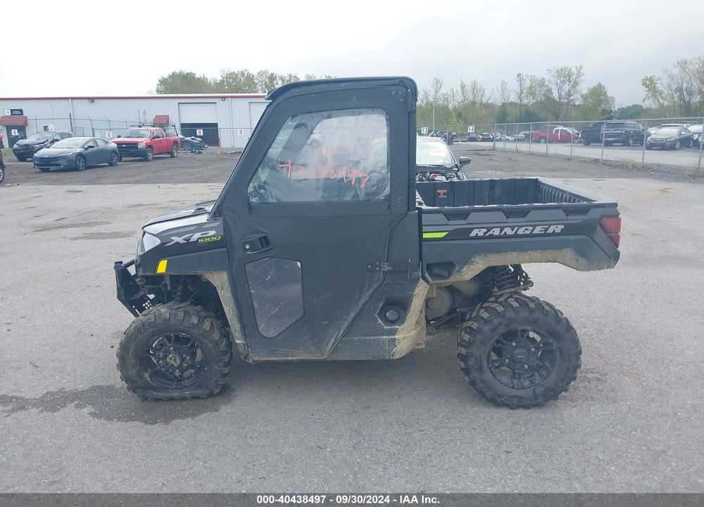 2023 POLARIS RANGER XP 1000 PREMIUM VIN: 4XARRE996P8036838