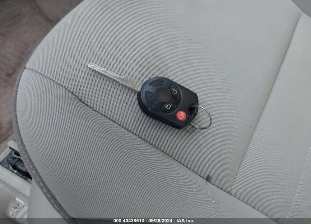 2014 FORD ESCAPE SE VIN: 1FMCU9G97EUE19761