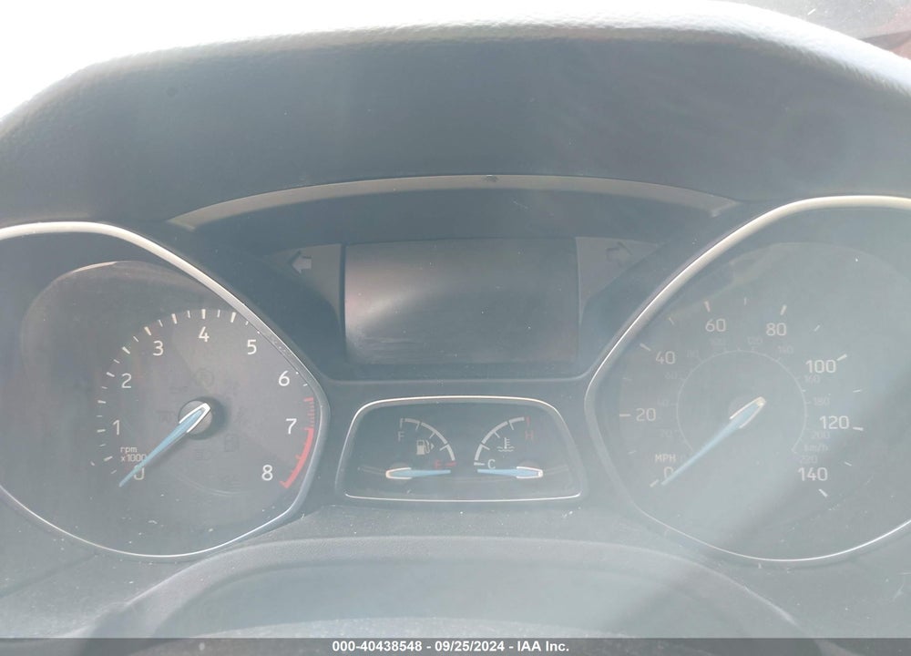 2015 FORD FOCUS SE VIN: 1FADP3K22FL332189