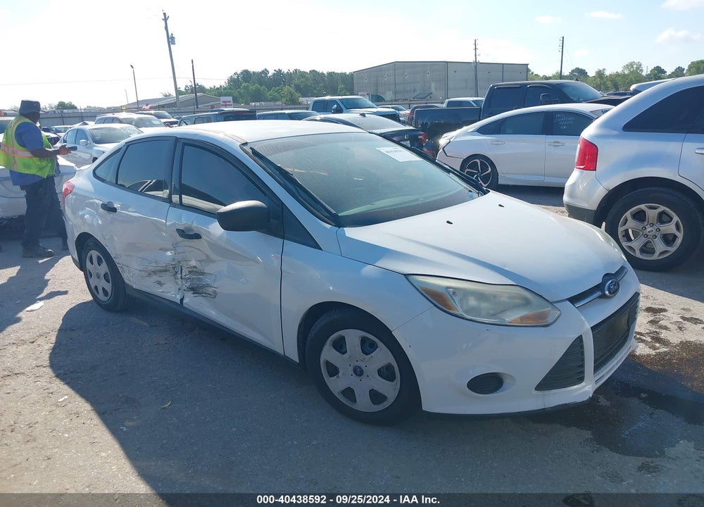 2013 FORD FOCUS VIN: 1FADP3E23DL207498