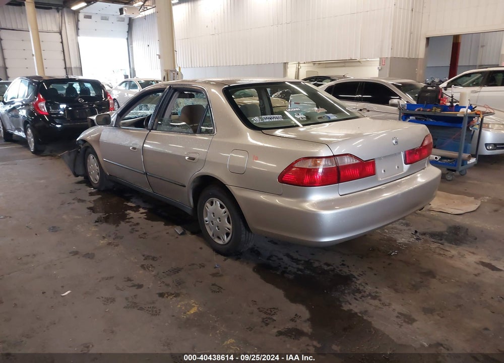 1999 HONDA ACCORD LX VIN: JHMCG5540XC006969