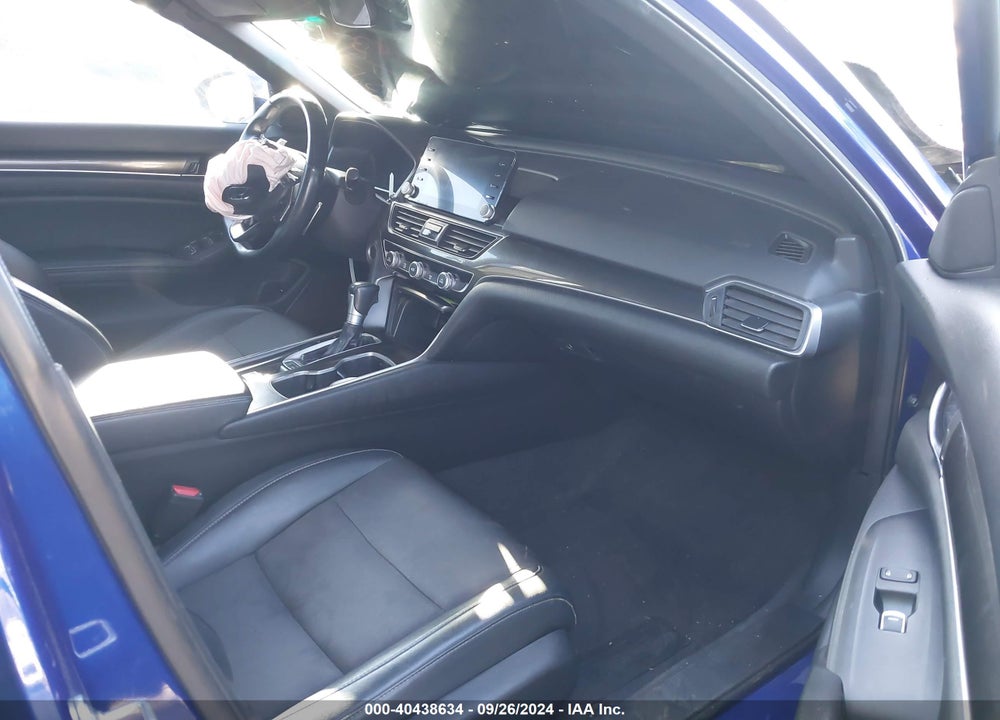 2018 HONDA ACCORD SPORT VIN: 1HGCV1F30JA161497