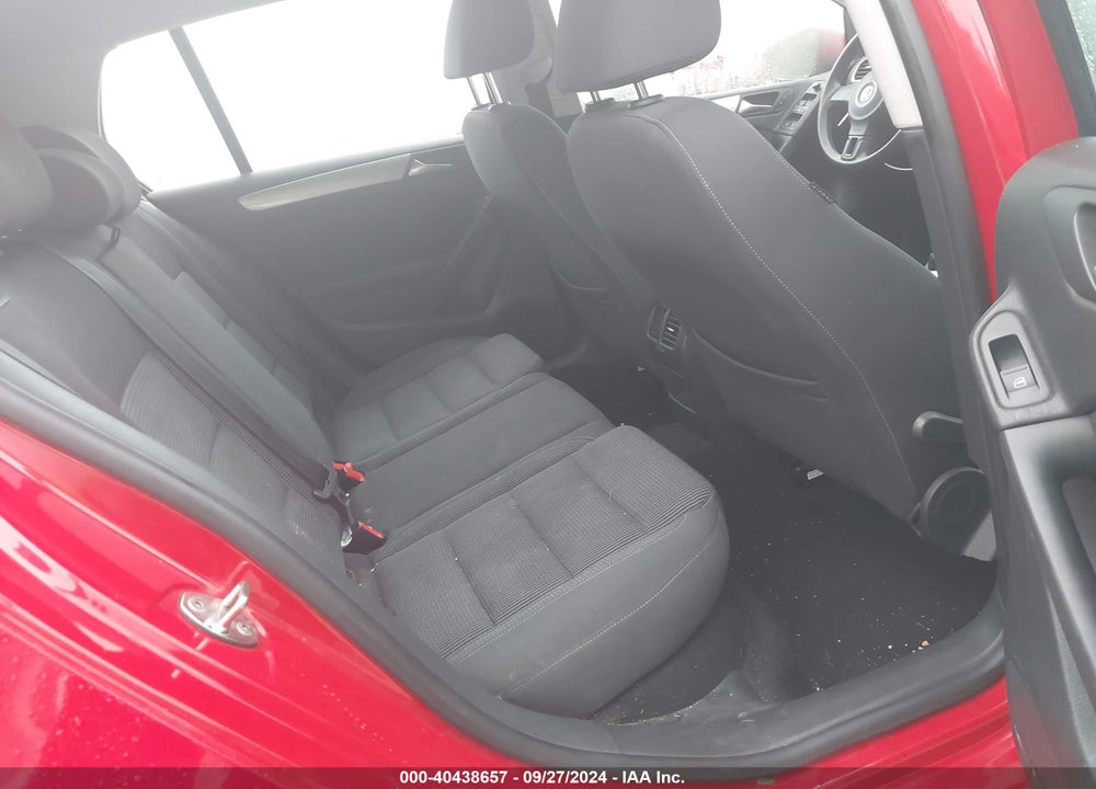 2013 VOLKSWAGEN GOLF 2.5L 4-DOOR VIN: WVWDB7AJ1DW133655