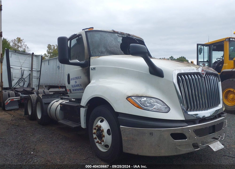 2023 INTERNATIONAL LT VIN: 3HSDZAPR9PN606150