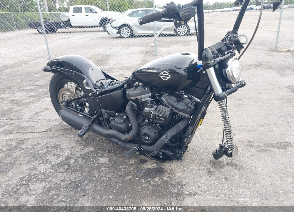 2020 HARLEY-DAVIDSON FXBB VIN: 1HD1YJJ18LB029828