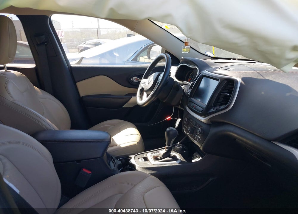 2018 JEEP CHEROKEE LIMITED 4X4 VIN: 1C4PJMDX8JD578352