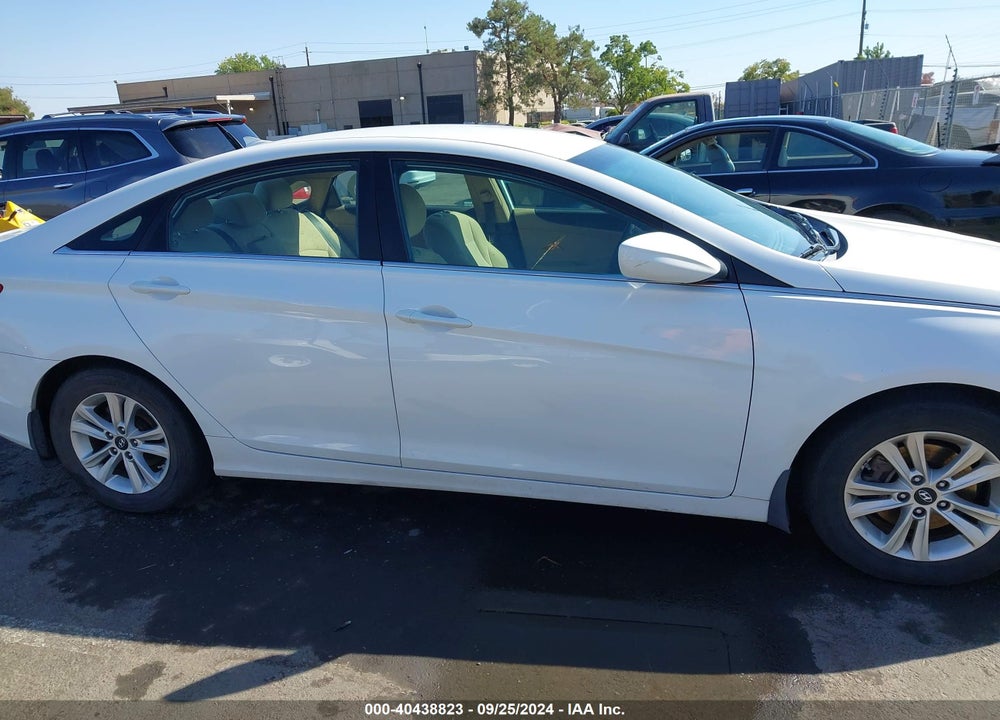 2012 HYUNDAI SONATA GLS VIN: 5NPEB4AC1CH456774