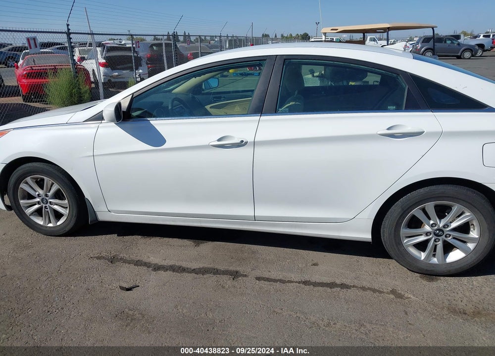 2012 HYUNDAI SONATA GLS VIN: 5NPEB4AC1CH456774