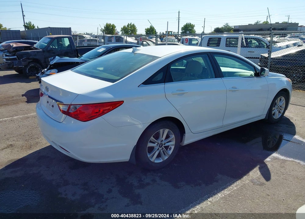 2012 HYUNDAI SONATA GLS VIN: 5NPEB4AC1CH456774