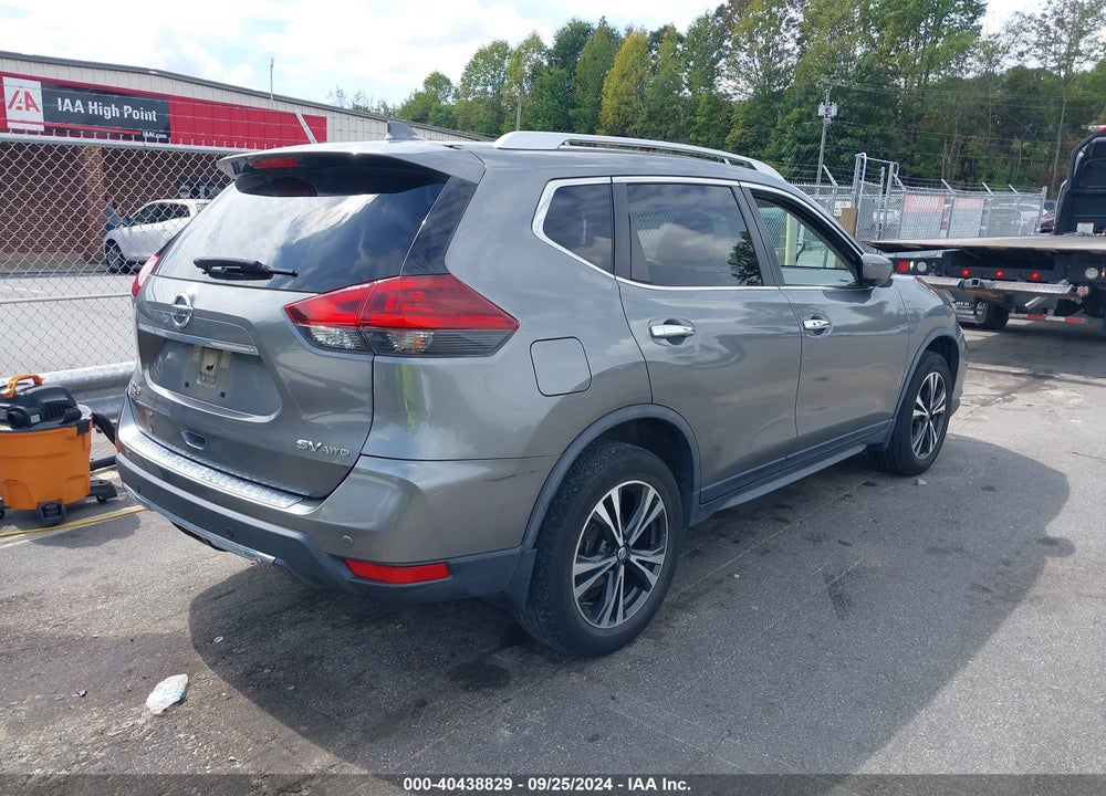 2019 NISSAN ROGUE SV VIN: JN8AT2MV7KW395795