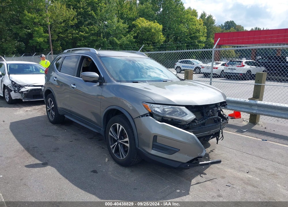 2019 NISSAN ROGUE SV VIN: JN8AT2MV7KW395795