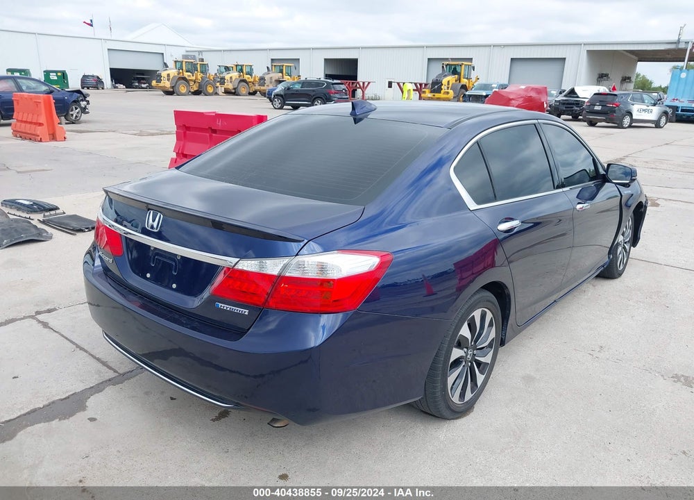 2015 HONDA ACCORD HYBRID EX-L VIN: 1HGCR6F54FA007577
