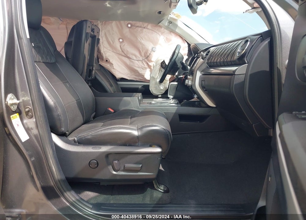 2015 TOYOTA TUNDRA PLATINUM 5.7L V8 VIN: 5TFAW5F1XFX458791