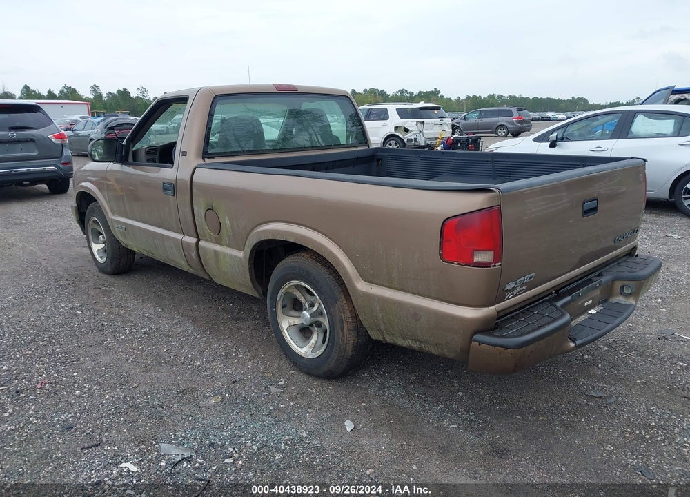 2003 CHEVROLET S-10 LS VIN: 1GCCS14HX38134386