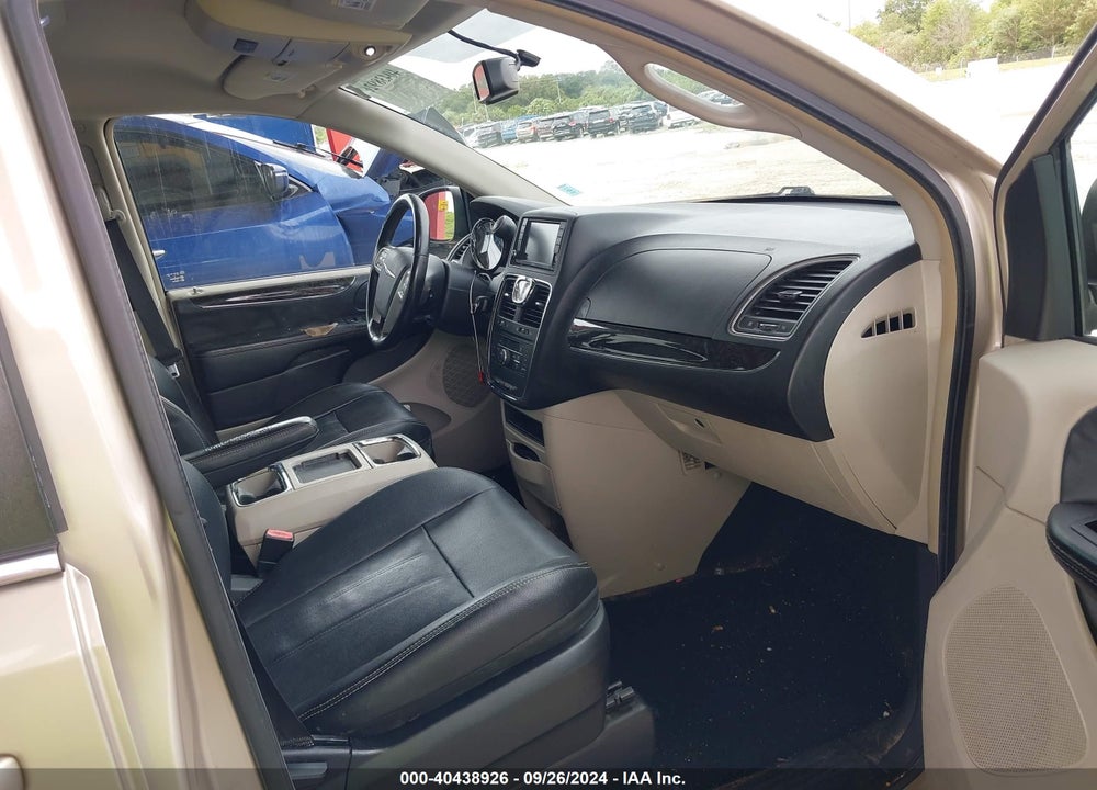 2014 CHRYSLER TOWN & COUNTRY TOURING VIN: 2C4RC1BG4ER441416