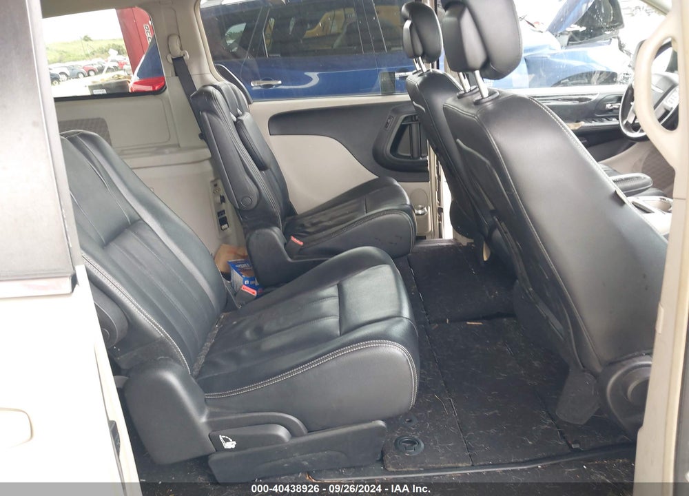 2014 CHRYSLER TOWN & COUNTRY TOURING VIN: 2C4RC1BG4ER441416