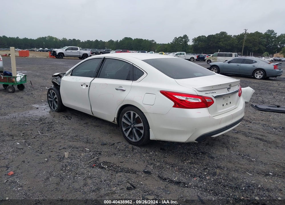 2016 NISSAN ALTIMA 2.5 SR VIN: 1N4AL3AP2GC226323