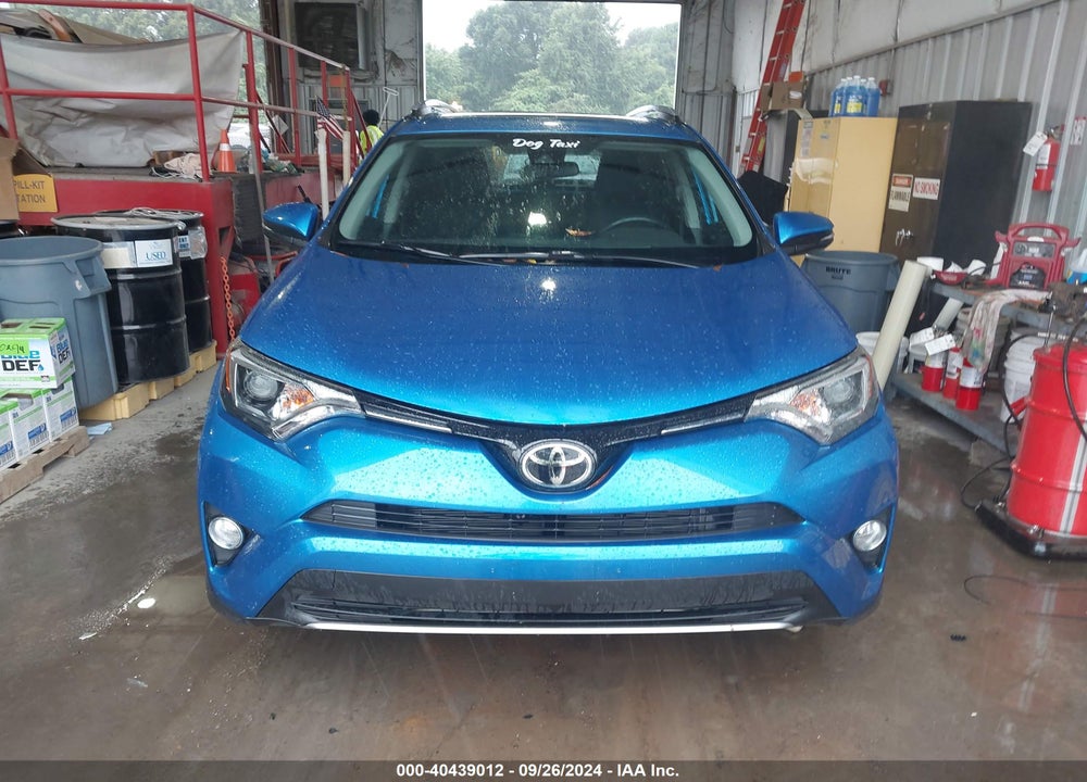 2018 TOYOTA RAV4 XLE VIN: JTMWFREV6JJ189430