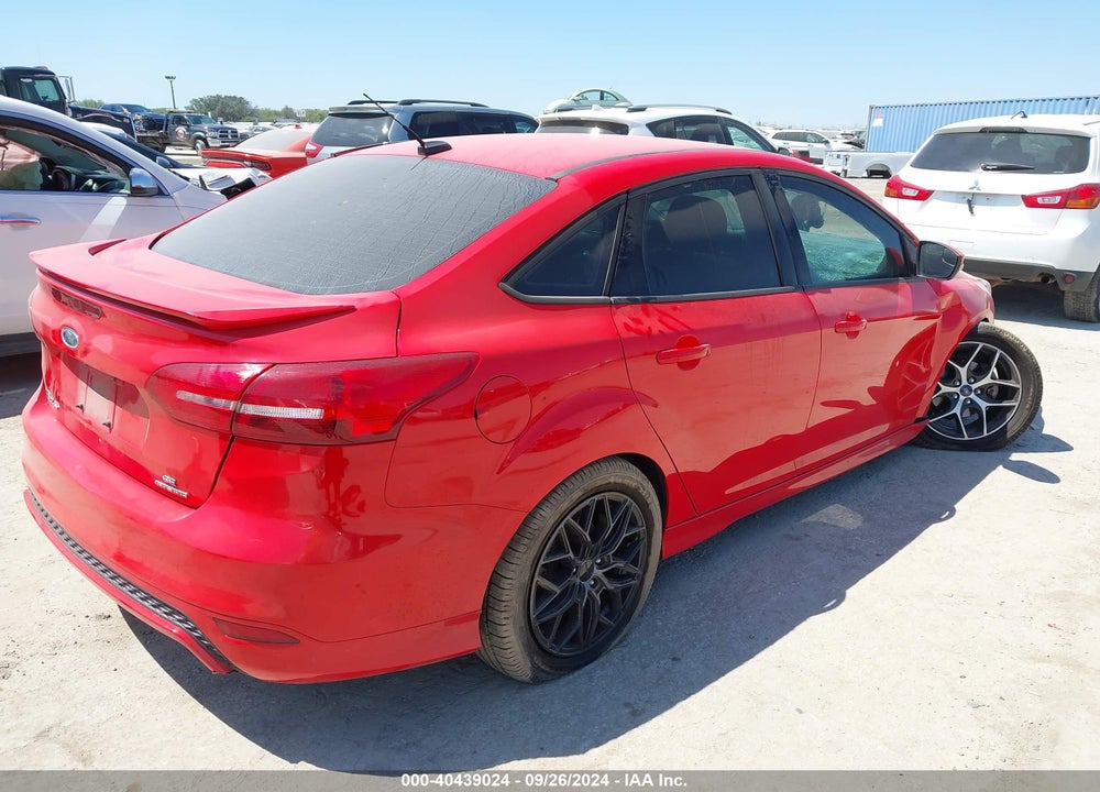 2015 FORD FOCUS SE VIN: 1FADP3F20FL334033