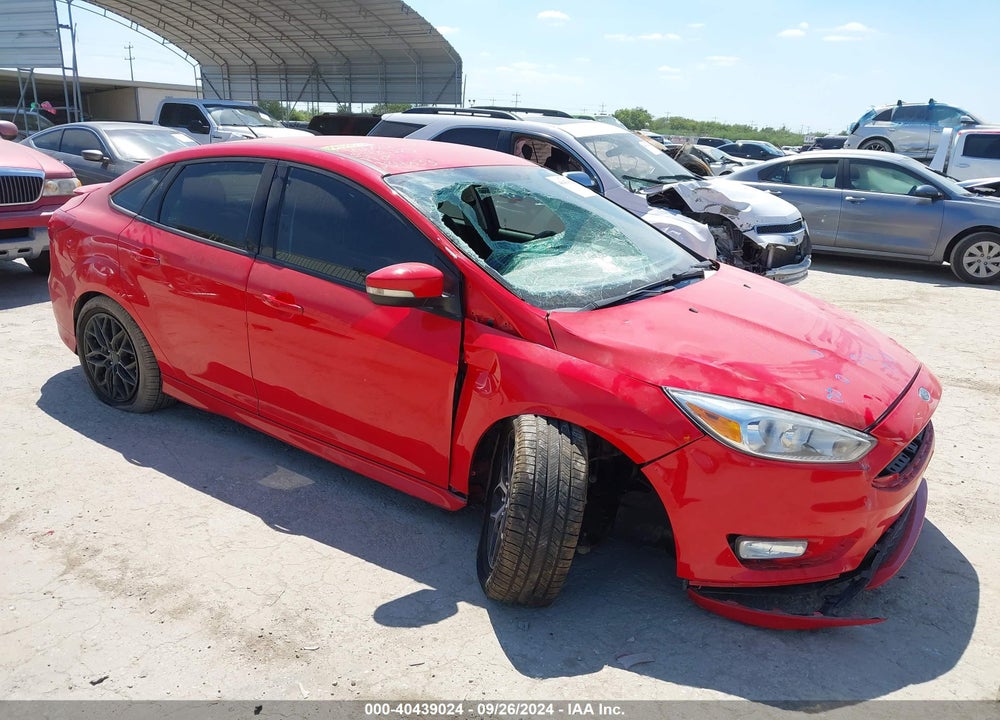 2015 FORD FOCUS SE VIN: 1FADP3F20FL334033