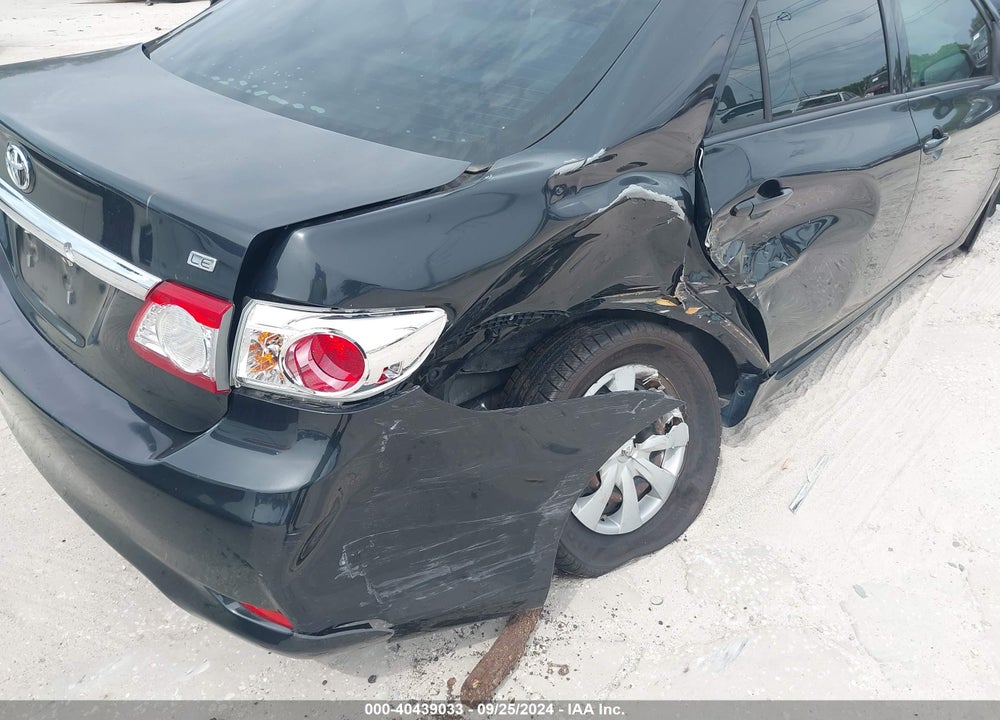 2011 TOYOTA COROLLA LE VIN: JTDBU4EE0BJ102405