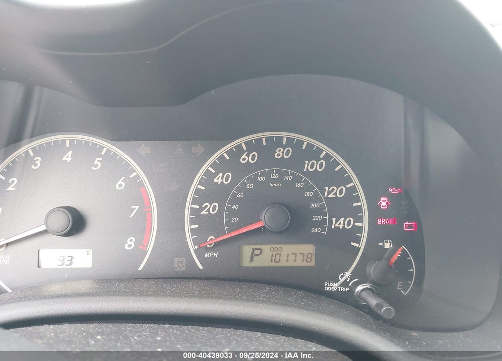 2011 TOYOTA COROLLA LE VIN: JTDBU4EE0BJ102405