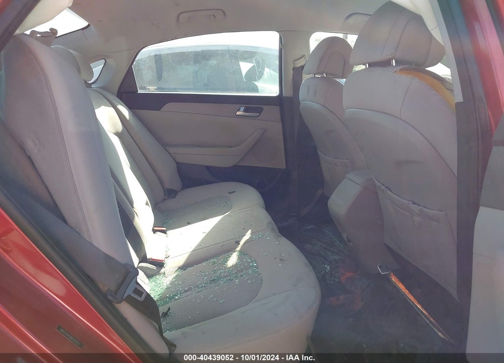 2017 HYUNDAI SONATA VIN: 5NPE24AF8HH521637