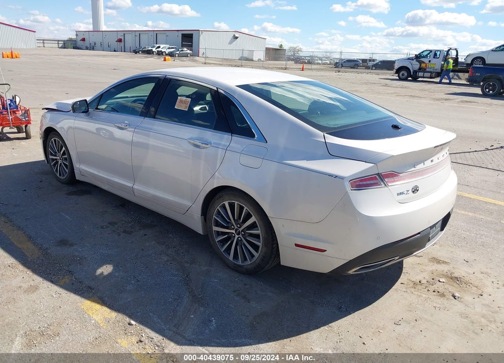 2017 LINCOLN MKZ HYBRID PREMIERE VIN: 3LN6L5KU1HR638831