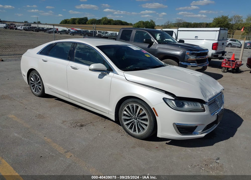 2017 LINCOLN MKZ HYBRID PREMIERE VIN: 3LN6L5KU1HR638831