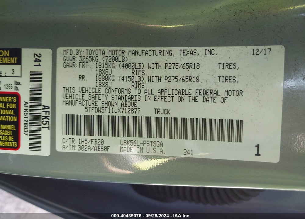 2018 TOYOTA TUNDRA SR5 5.7L V8 VIN: 5TFDW5F11JX712877