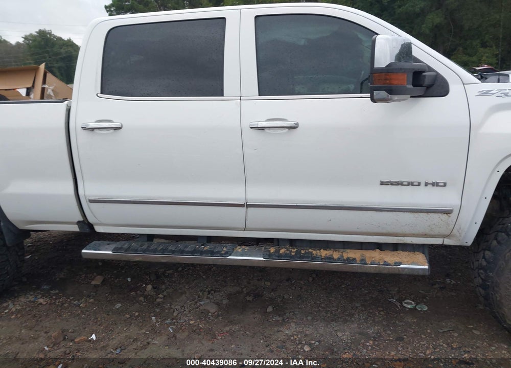 2019 GMC SIERRA 2500HD SLT VIN: 1GT12REY4KF245661