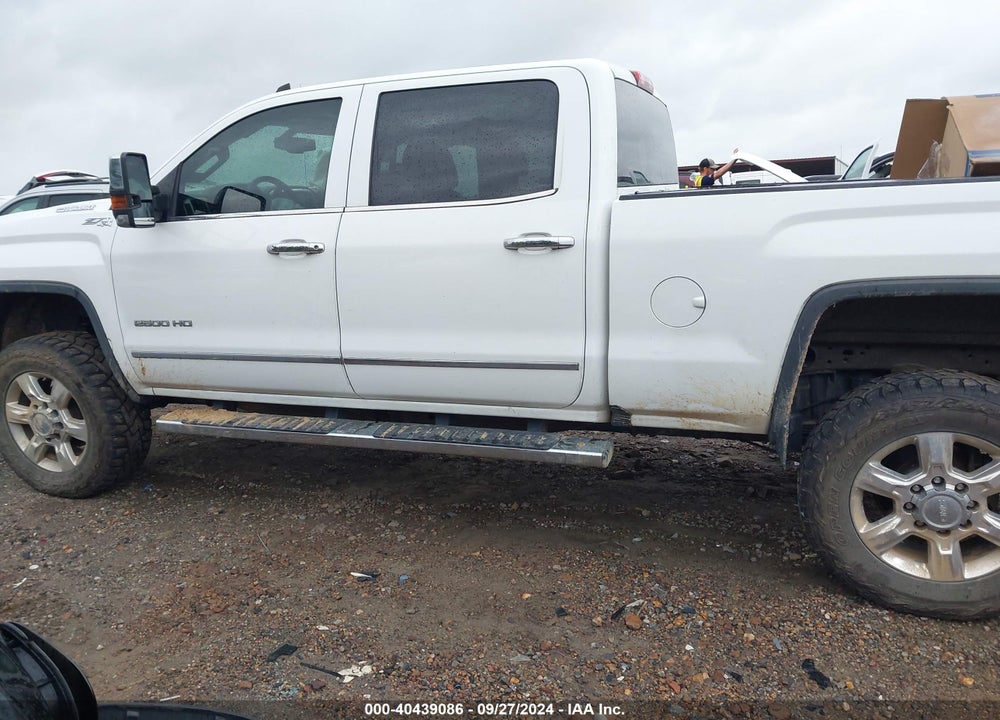 2019 GMC SIERRA 2500HD SLT VIN: 1GT12REY4KF245661