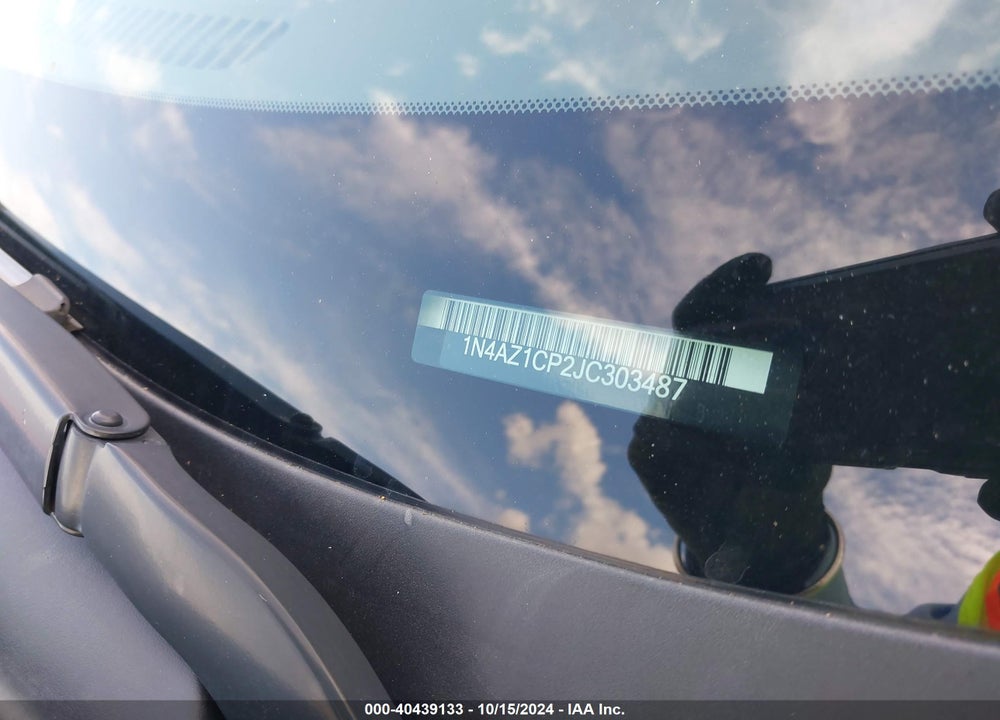 2018 NISSAN LEAF SV VIN: 1N4AZ1CP2JC303487