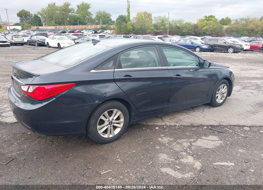 2013 HYUNDAI SONATA GLS VIN: 5NPEB4AC9DH750537