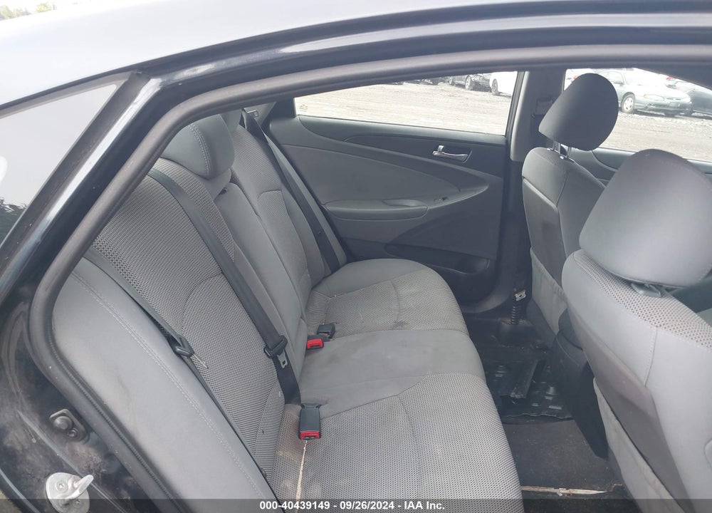 2013 HYUNDAI SONATA GLS VIN: 5NPEB4AC9DH750537