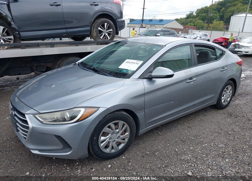 2017 HYUNDAI ELANTRA SE VIN: 5NPD74LF2HH206665