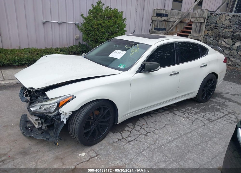 2016 INFINITI Q70 3.7 VIN: JN1BY1AP0GM220747