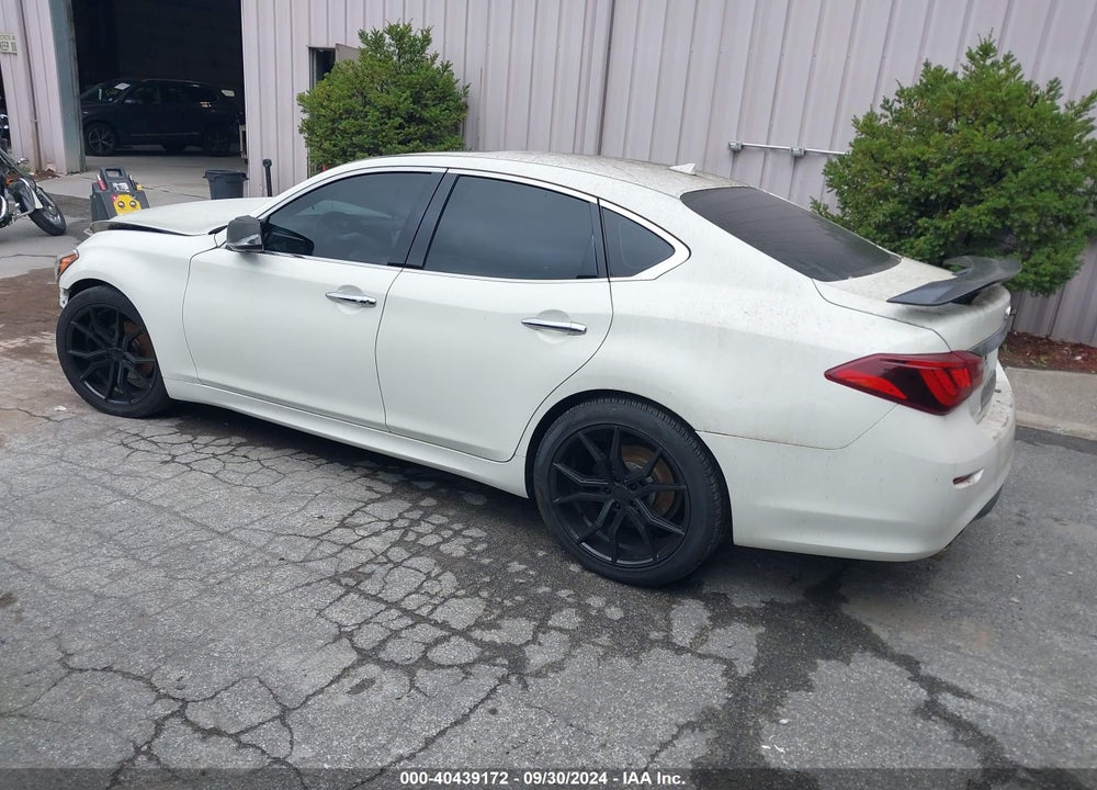 2016 INFINITI Q70 3.7 VIN: JN1BY1AP0GM220747