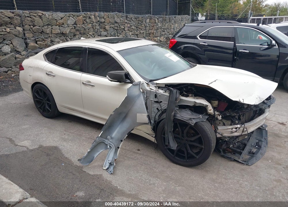 2016 INFINITI Q70 3.7 VIN: JN1BY1AP0GM220747