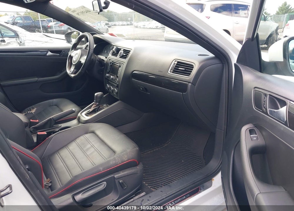 2014 VOLKSWAGEN JETTA GLI EDITION 30 W/NAV VIN: 3VW4T7AJ1EM304738