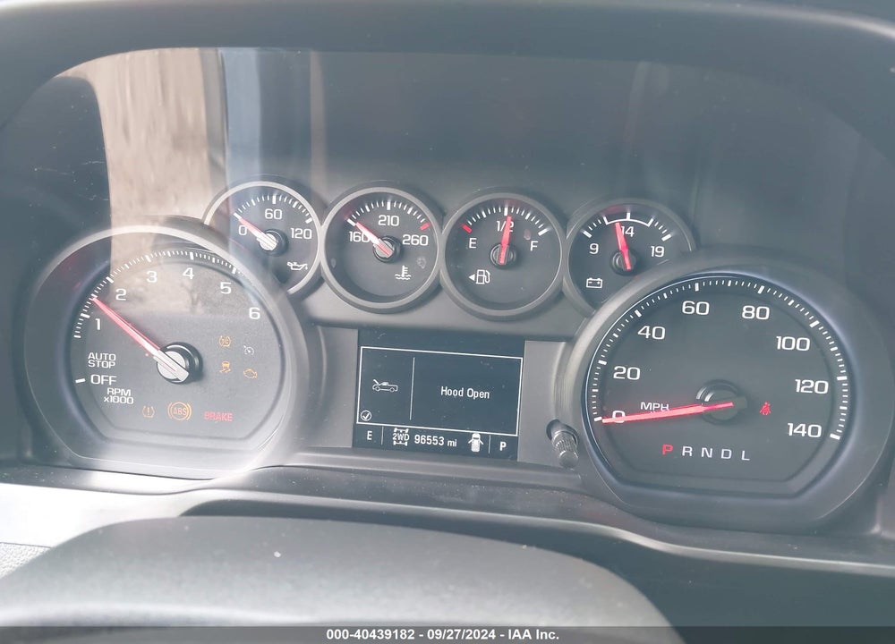 2021 CHEVROLET SILVERADO 1500 4WD SHORT BED CUSTOM VIN: 3GCPYBEK0MG169529