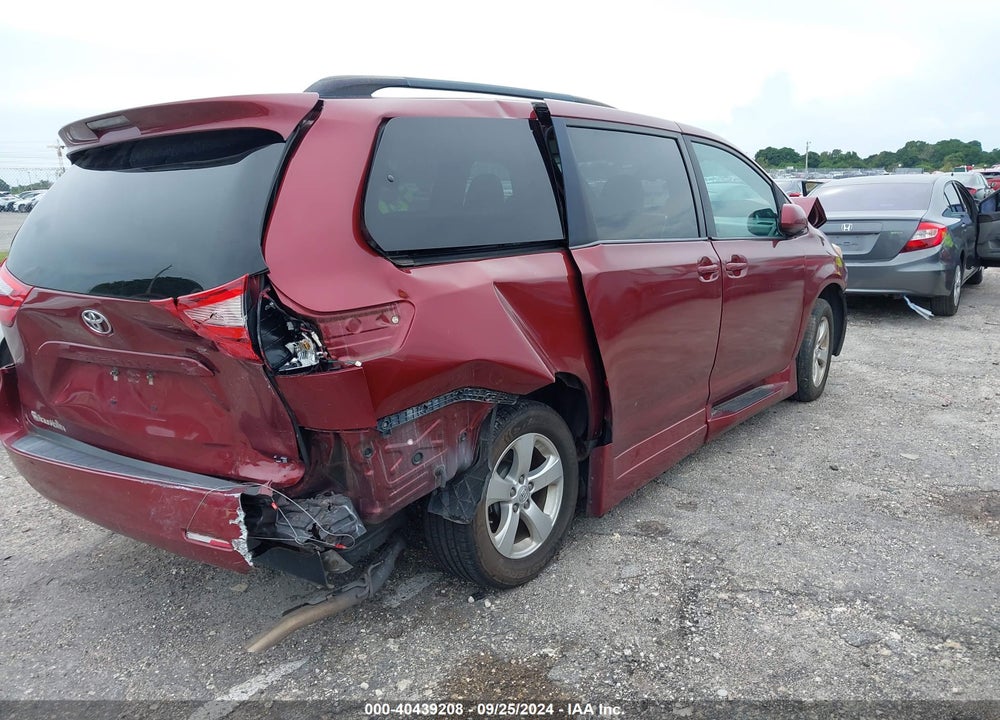 2016 TOYOTA SIENNA LE 7 PASSENGER VIN: 5TDKK3DC6GS760644